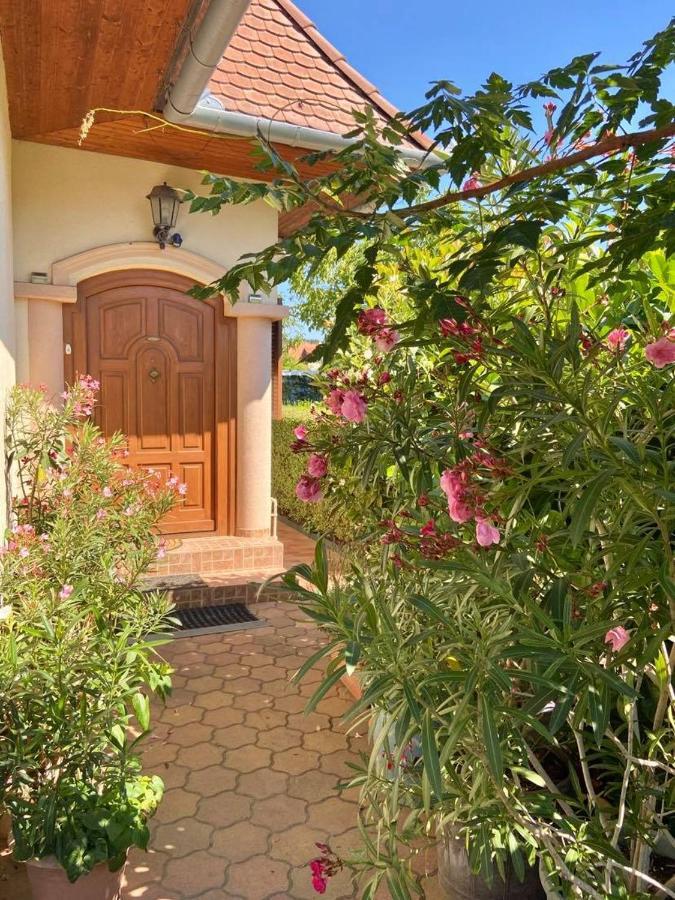 Ferienwohnung Fodor Haz Gyenesdiás Exterior foto