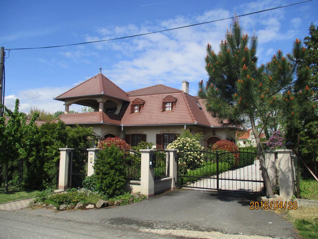 Ferienwohnung Fodor Haz Gyenesdiás Exterior foto